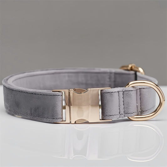 Grey Durable Dog Collar with Metal Buckle - Adjustable Nylon Pet Collar for Small to Large Dogs Size M